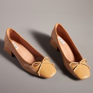 NIB Anthropologie Bibi Lou Heeled “ Suzy” Ballet Pumps in Camel Sz 40= US 9-9.5